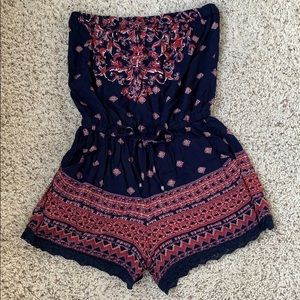 Strapless romper